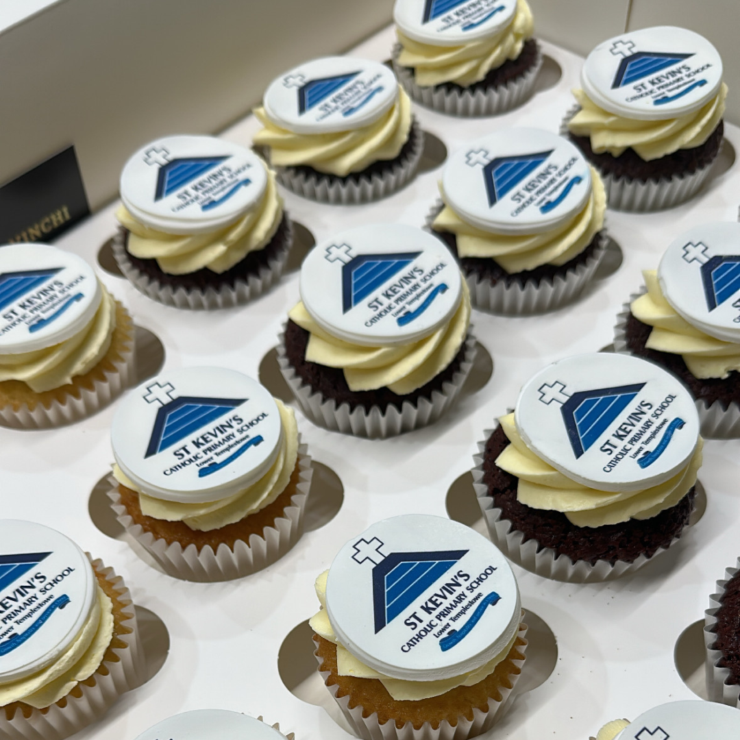 Logo/Edible Image Cupcakes