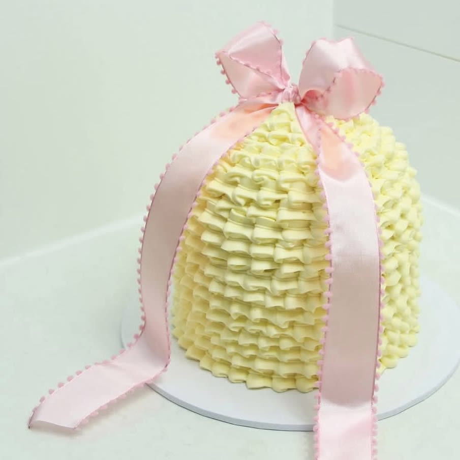 Piped Dome Cake