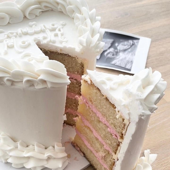 Gender Reveal Vintage Cakes