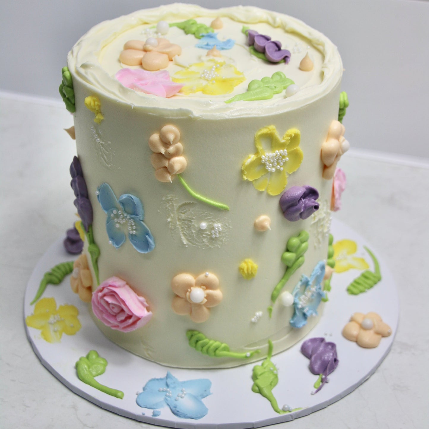 Piped Floral Cake