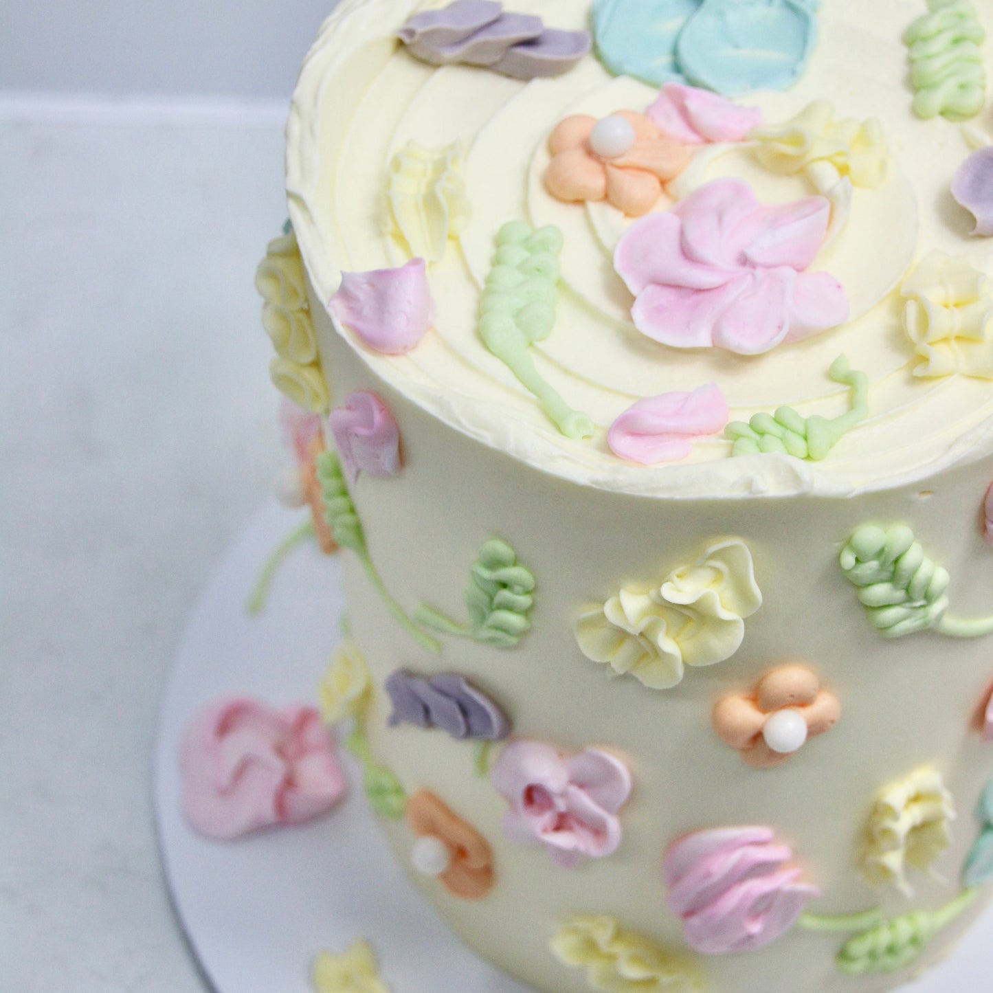 Piped Floral Cake