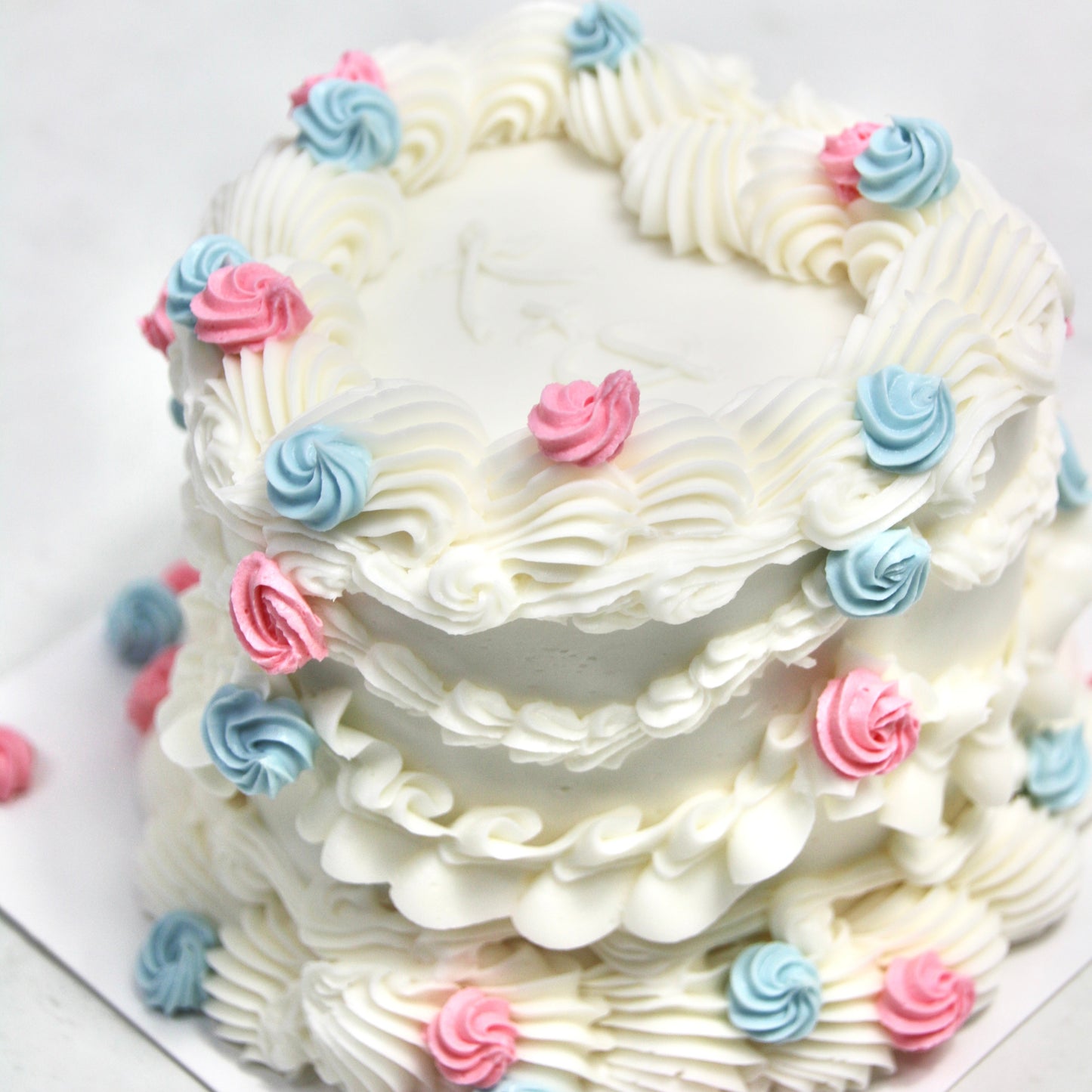 Gender Reveal Vintage Cakes