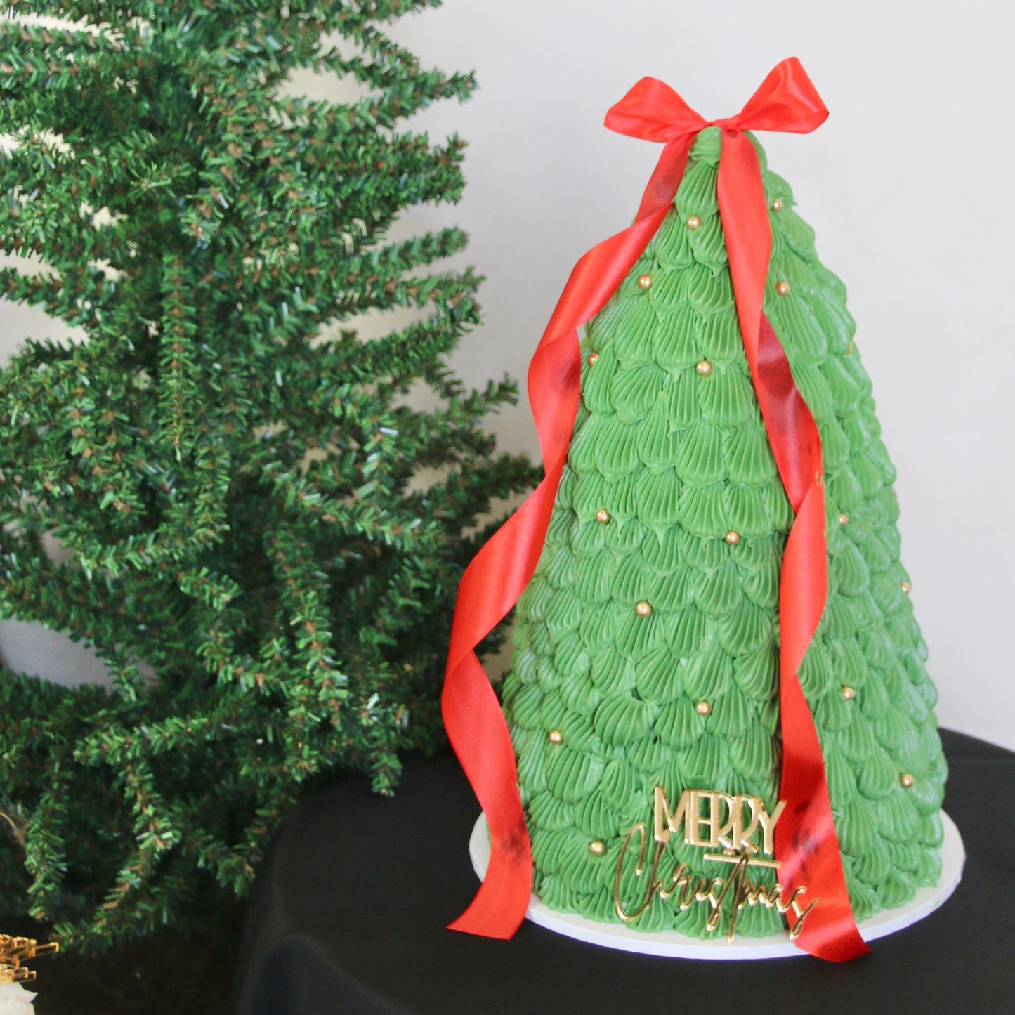 Christmas Tree Cake