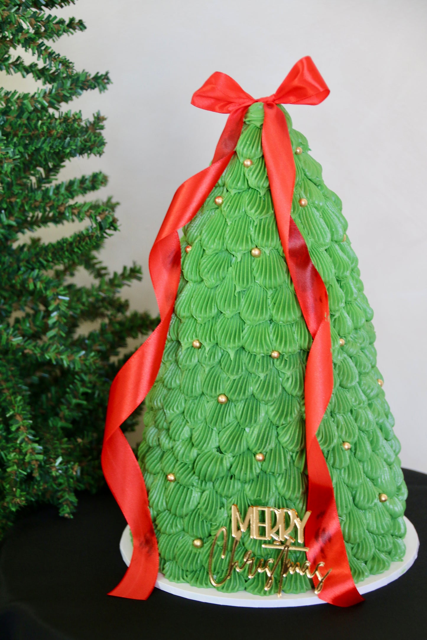 Christmas Tree Cake