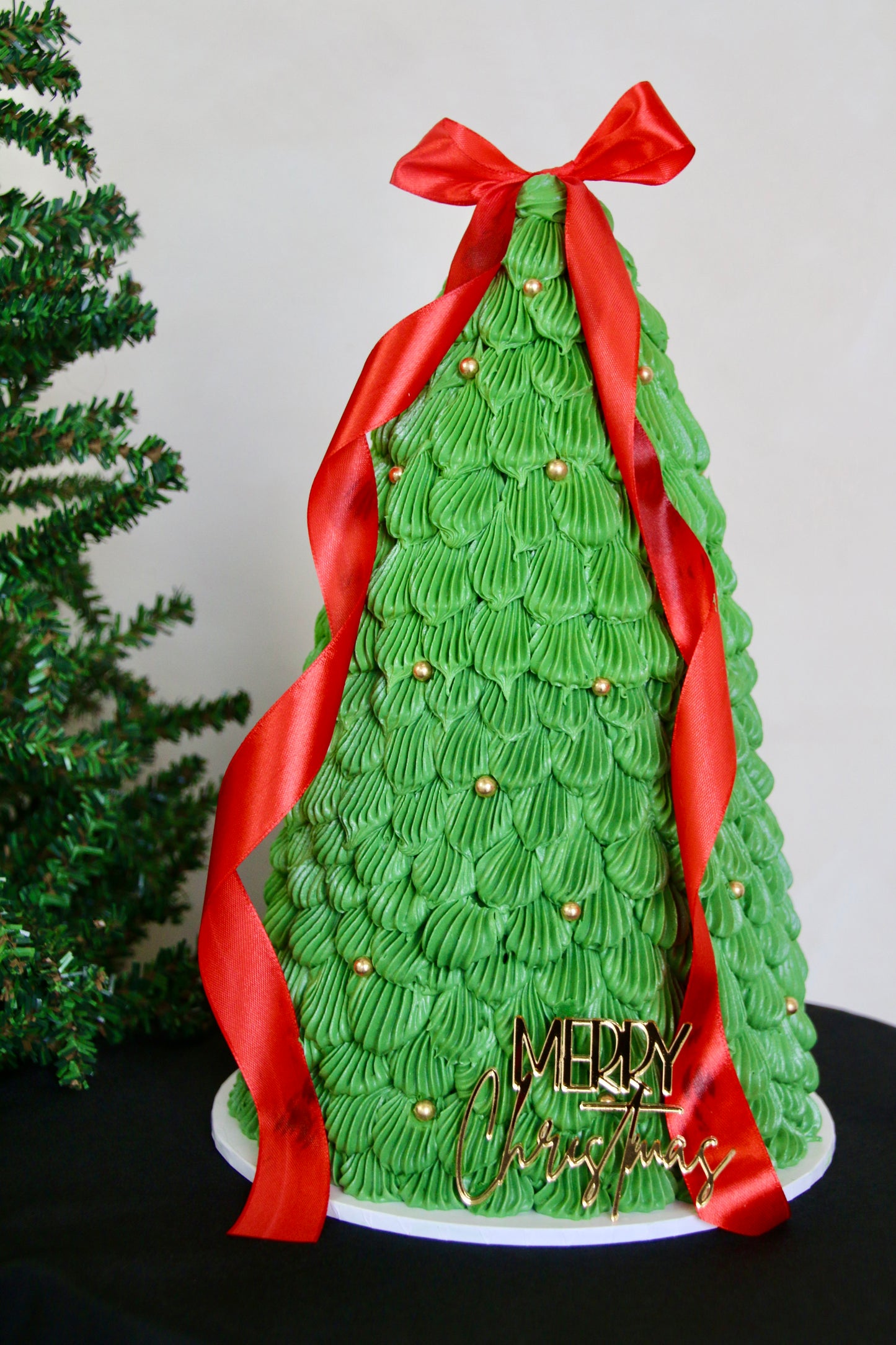 Christmas Tree Cake