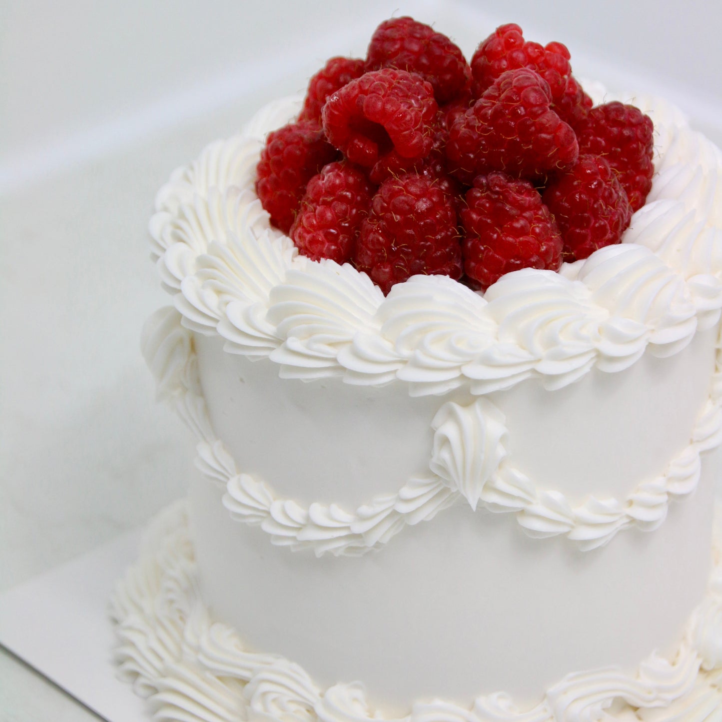 Berry Vintage Cake