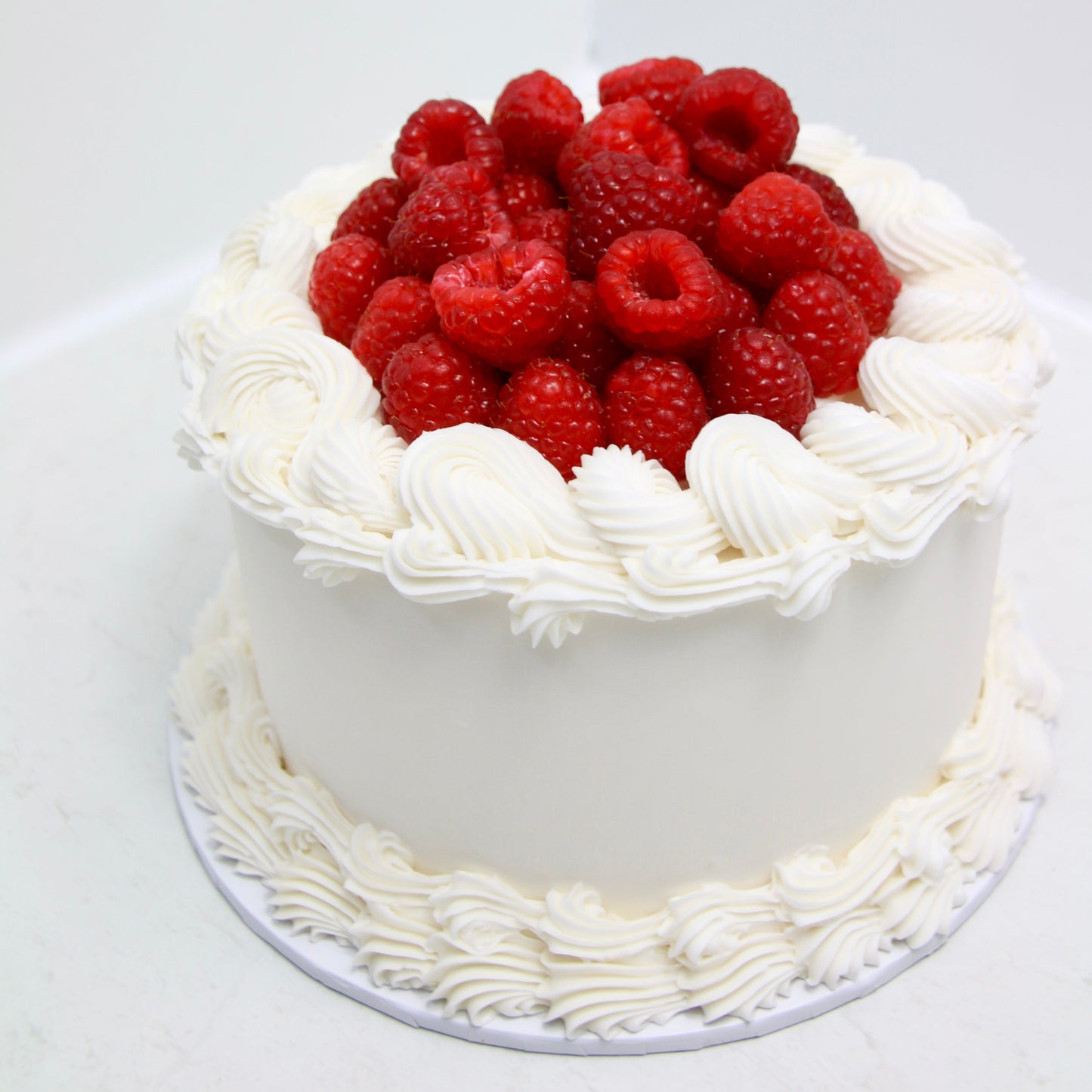 Berry Vintage Cake