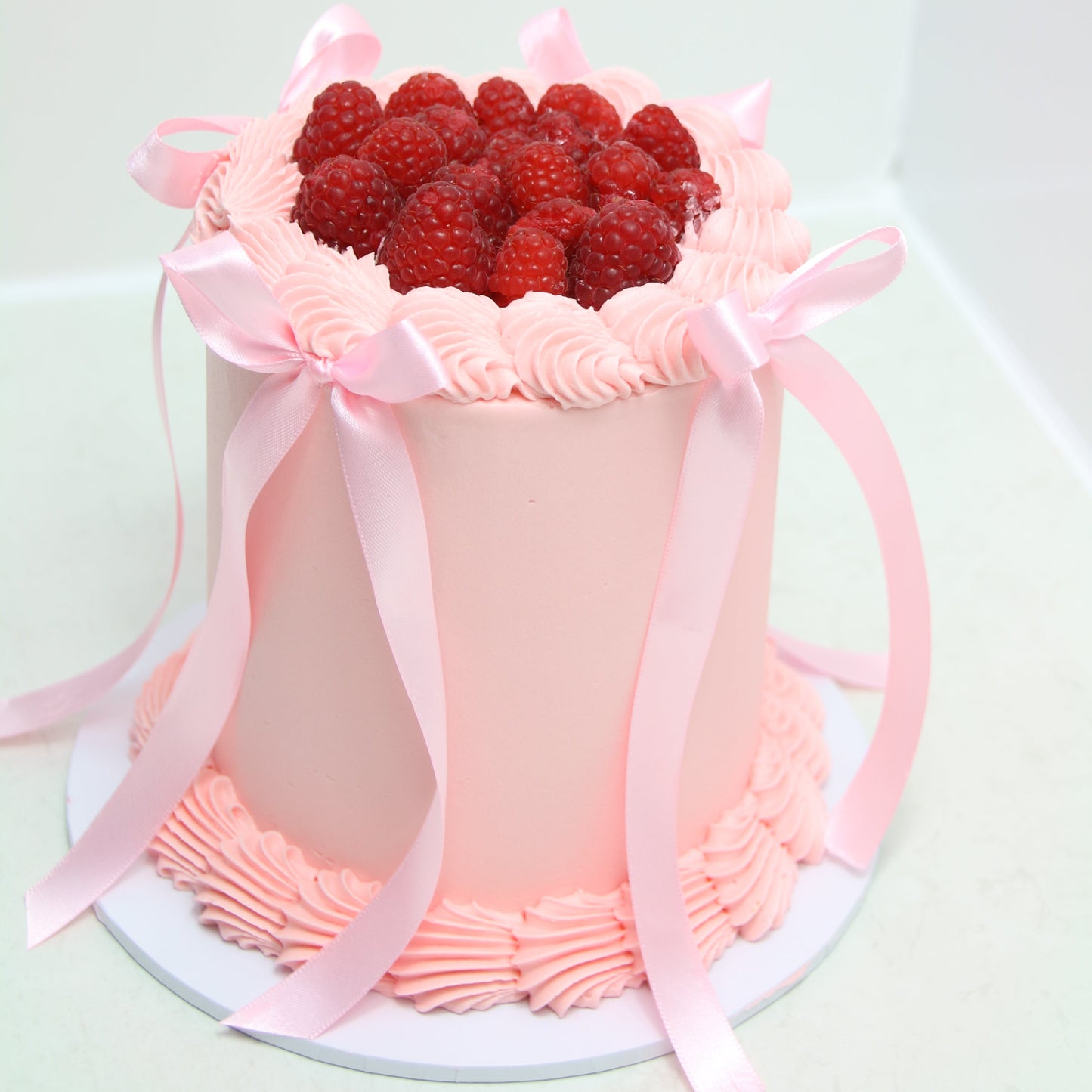 Berry Vintage Cake