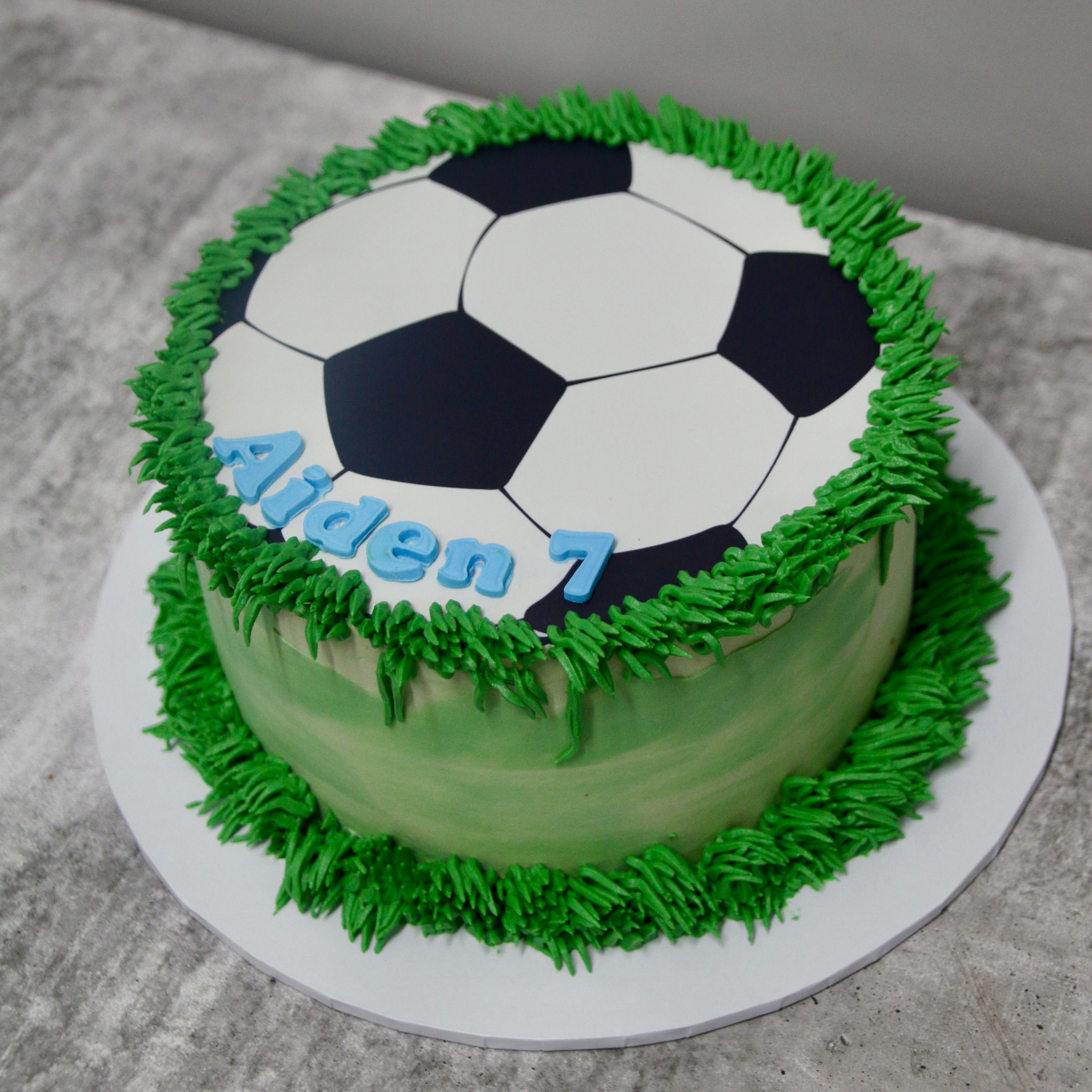 Sports Cake - Sportskage — Sweet • Sour • Savory